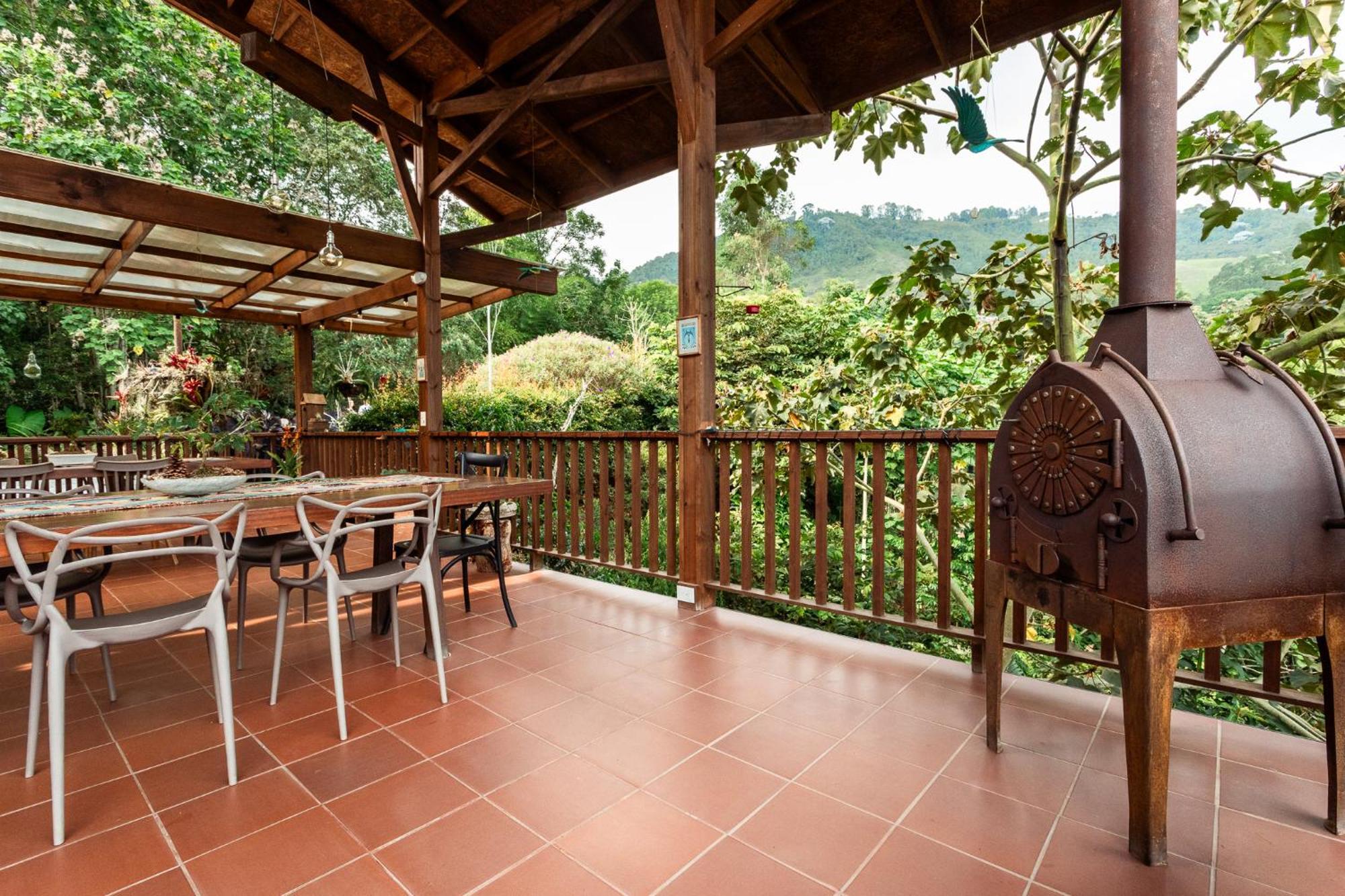 Tominejo Ecolodge - Casas En Los Arboles Neira Dış mekan fotoğraf