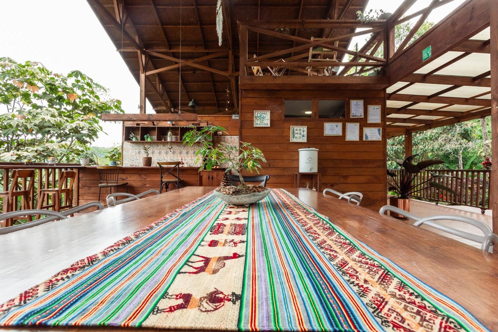 Tominejo Ecolodge - Casas En Los Arboles Neira Dış mekan fotoğraf