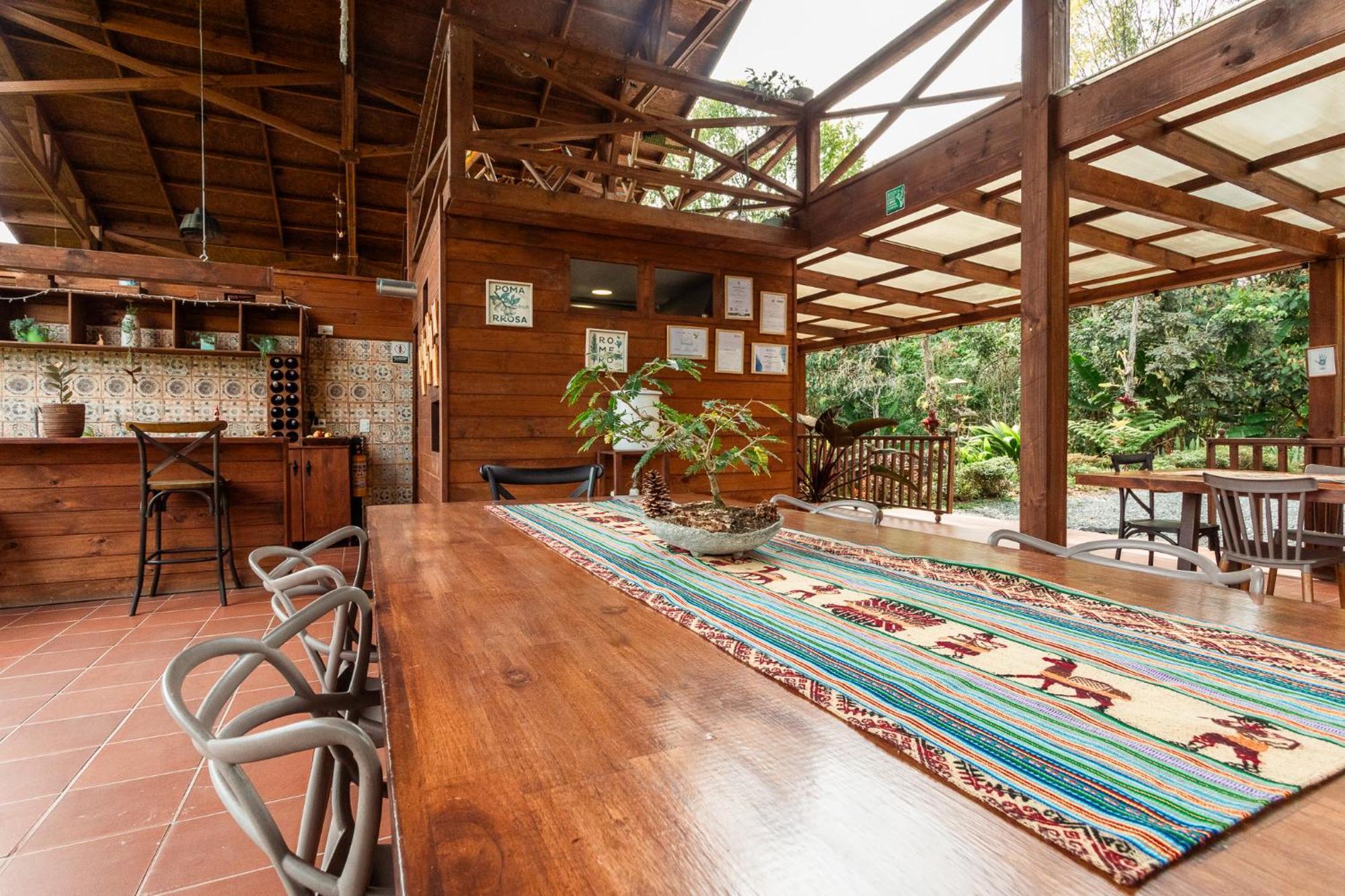 Tominejo Ecolodge - Casas En Los Arboles Neira Dış mekan fotoğraf